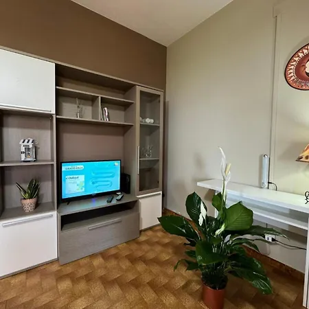 Casa Archi アパート チェファル